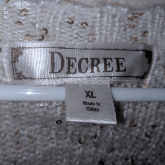 White with gold sequin size XL sweater by Decree - Picture 2 of 3